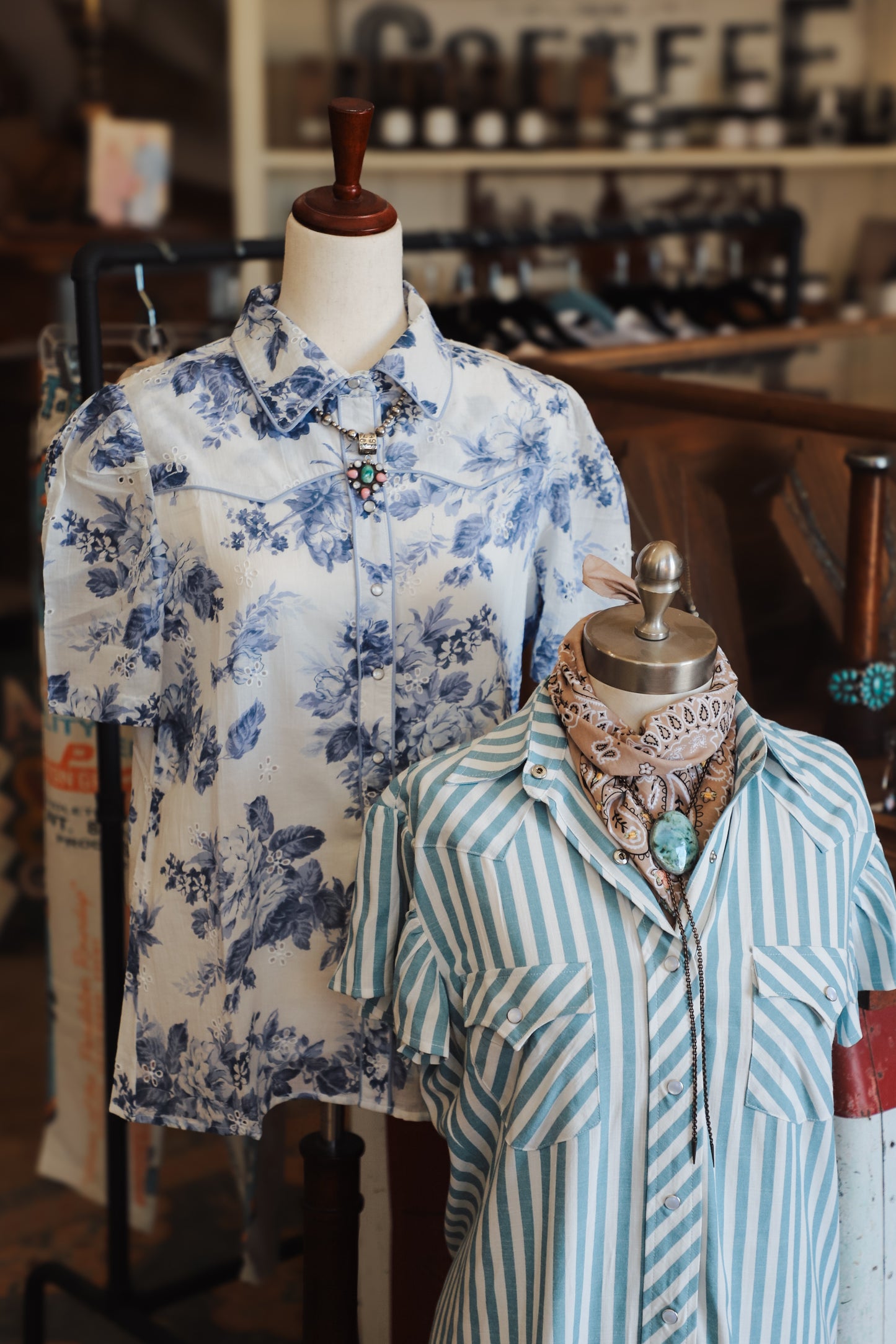 Fancy Floral Pearl Snap