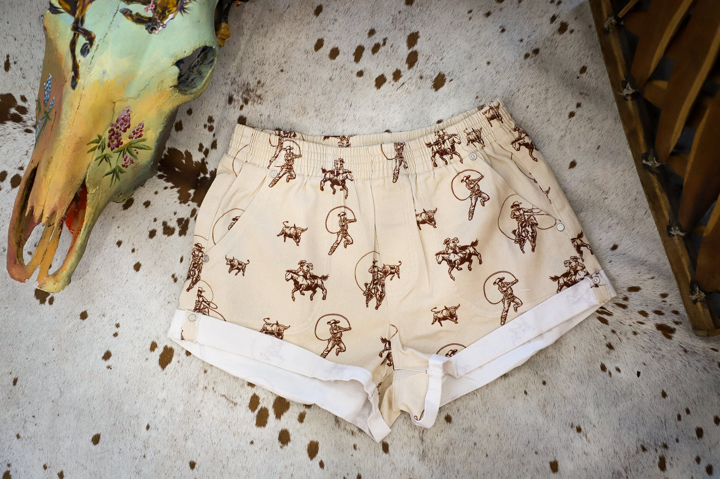 Rodeo Roundup Short