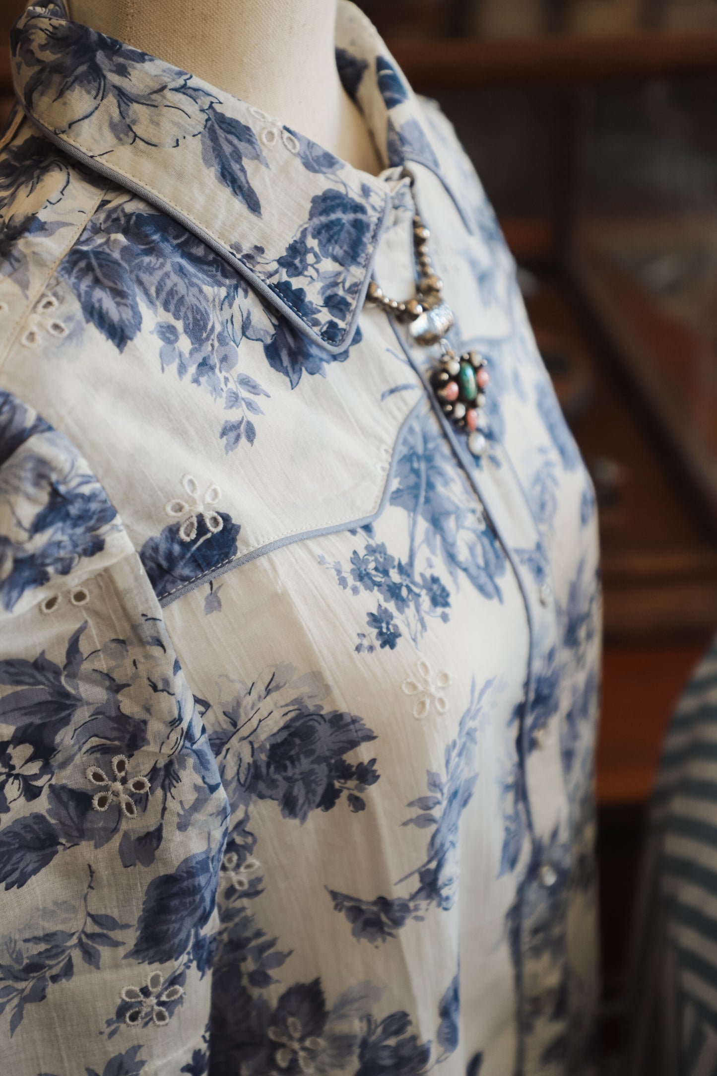 Fancy Floral Pearl Snap