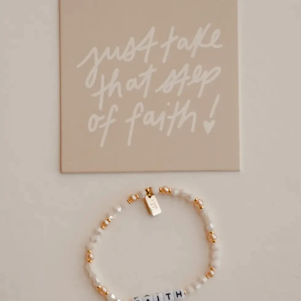 Dear Heart Message Bracelet