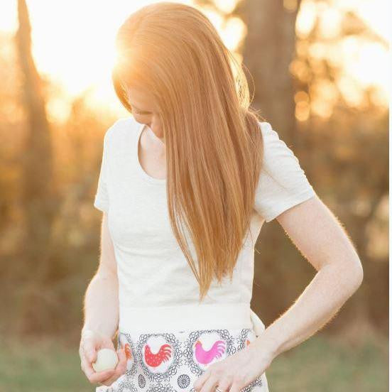 Egg apron